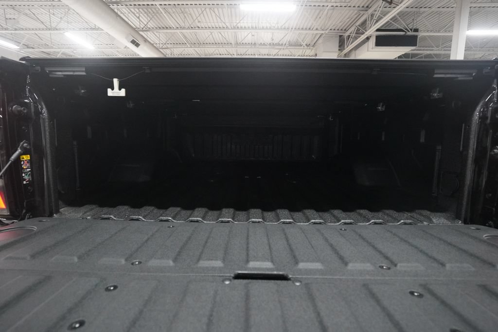 Used 2026 GMC Sierra 2500 AT4X AWD/4WD image 10