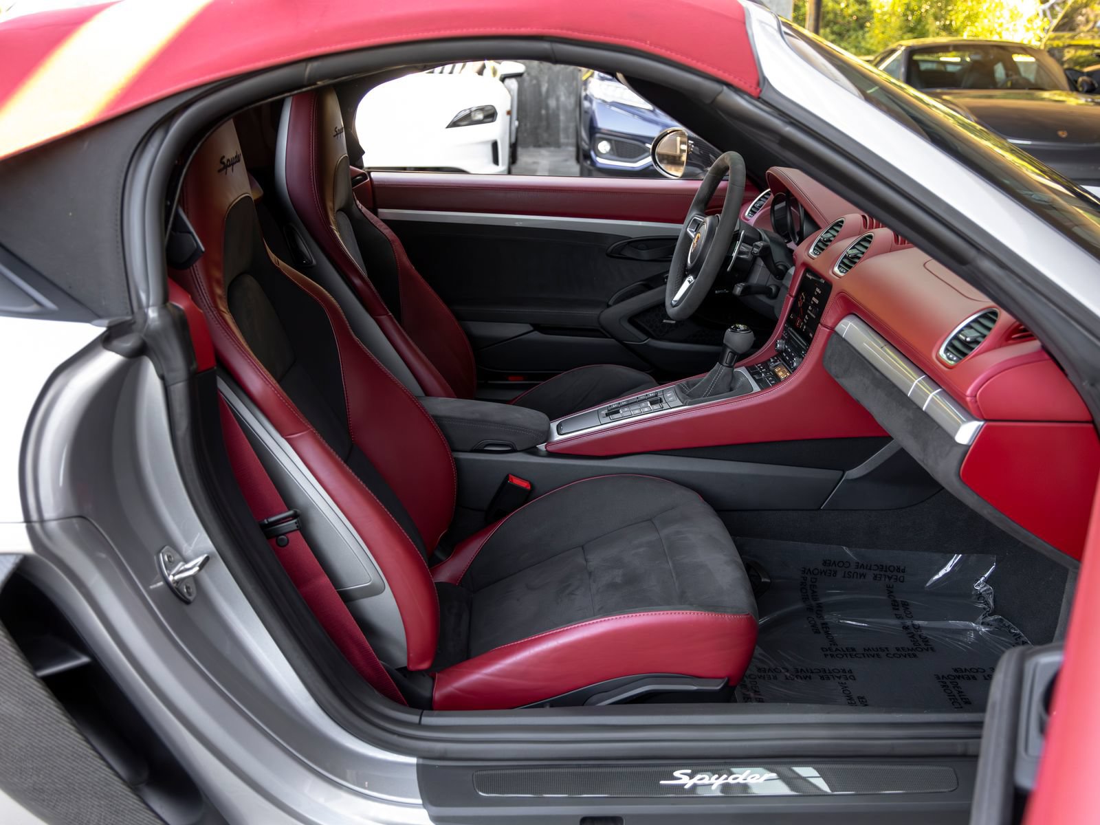 Certified 2022 Porsche 718 Boxster Spyder RWD image 48
