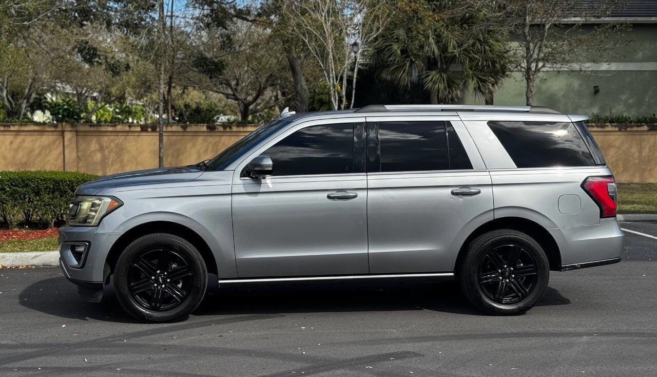 Used 2020 Ford Expedition Limited image 4