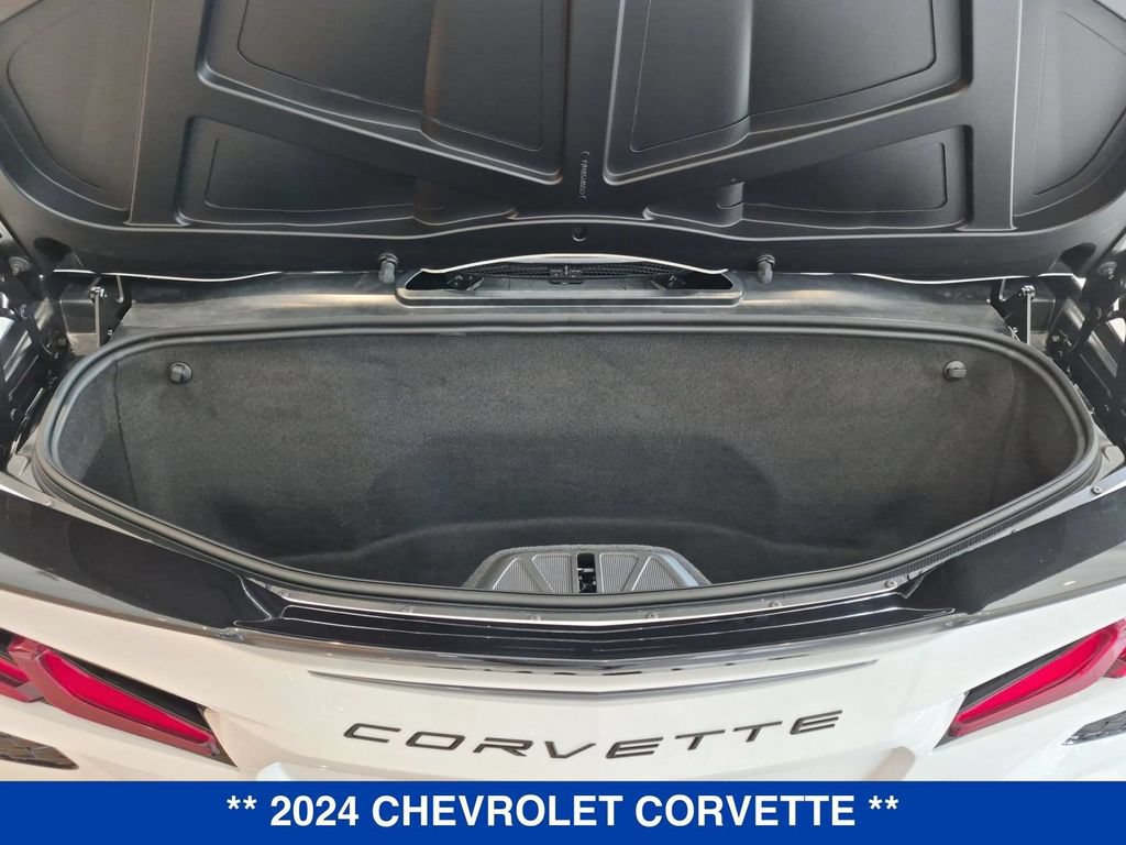 Used 2024 Chevrolet Corvette Stingray Convertible w/ Z51 Performance Package RWD image 22