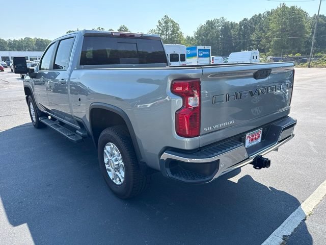 Used 2026 Chevrolet Silverado 2500 LT w/ All Star Edition AWD/4WD image 3