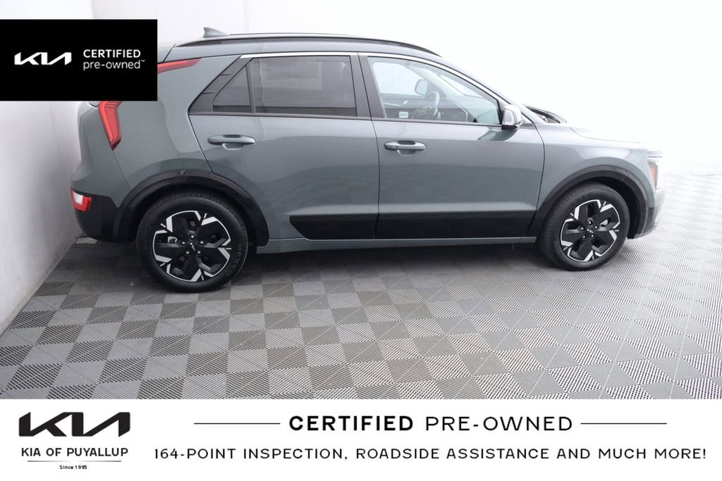 Certified 2024 Kia Niro Wind w/ Wind Preserve Package FWD image 5