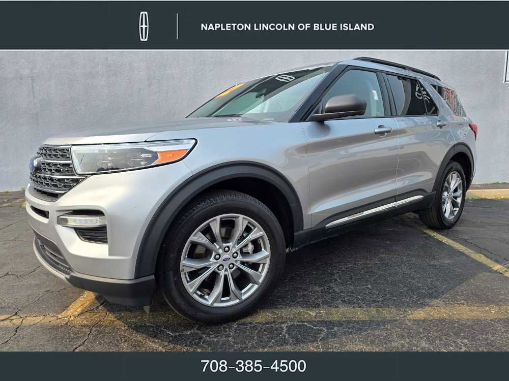 Used 2022 Ford Explorer XLT w/ Equipment Group 202A image 1