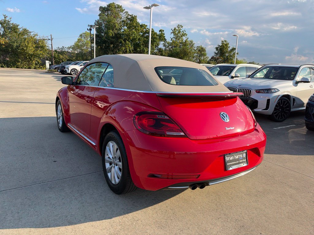 Used 2019 Volkswagen Beetle 2.0T S FWD image 3