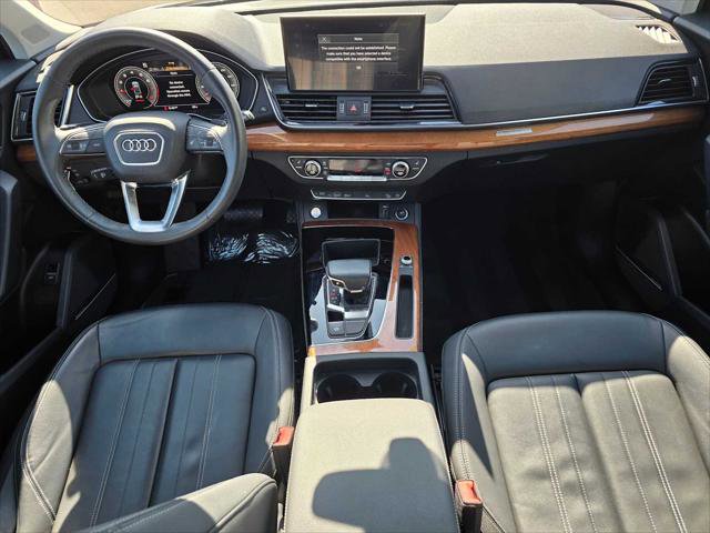 Used 2023 Audi Q5 2.0T Premium Plus w/ Premium Plus Package AWD/4WD image 17