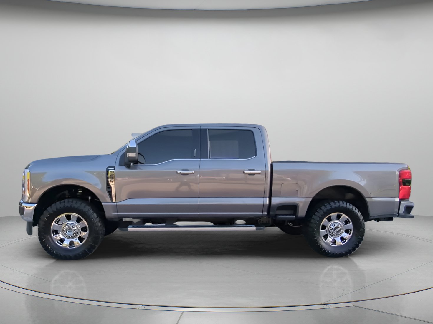 Certified 2024 Ford F250 Lariat w/ Chrome Package AWD/4WD image 13
