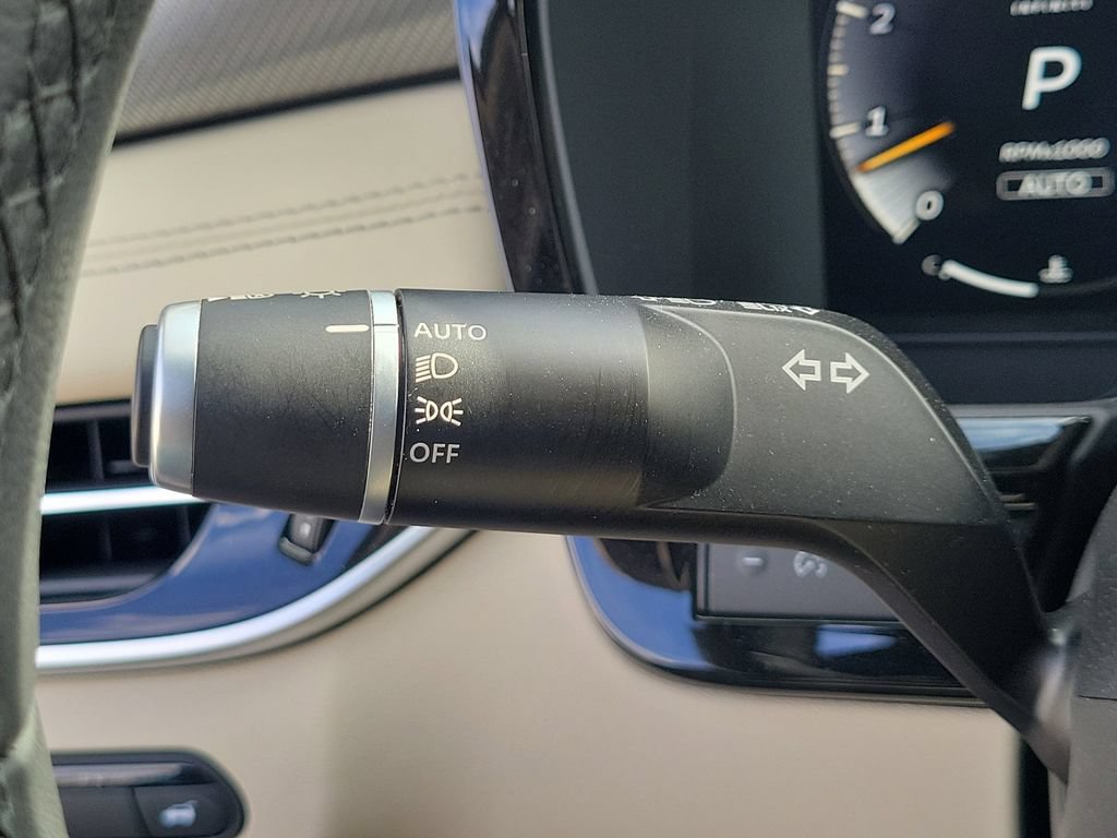 Used 2023 INFINITI QX60 Luxe w/ Cargo Package AWD/4WD image 29