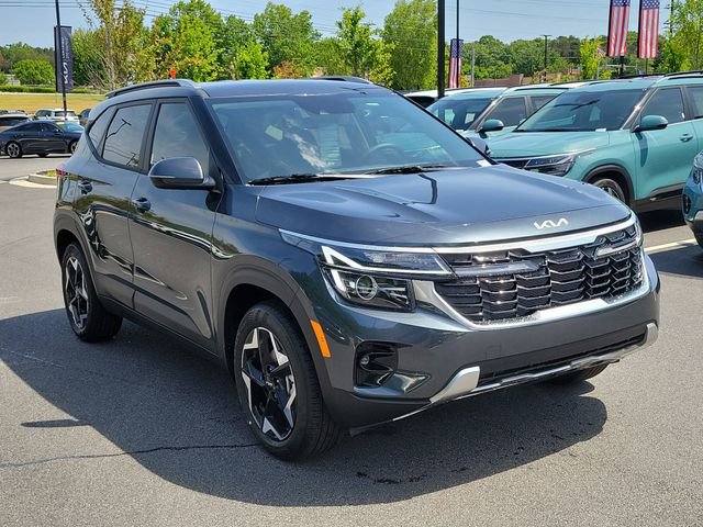 New 2026 Kia Seltos S FWD image 3