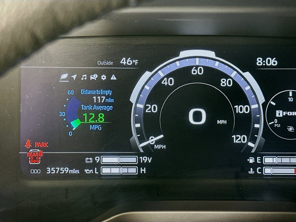 Certified 2024 Toyota Sequoia Platinum AWD/4WD image 12