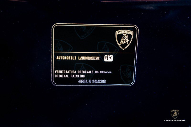 Used 2025 Lamborghini Urus SE image 5