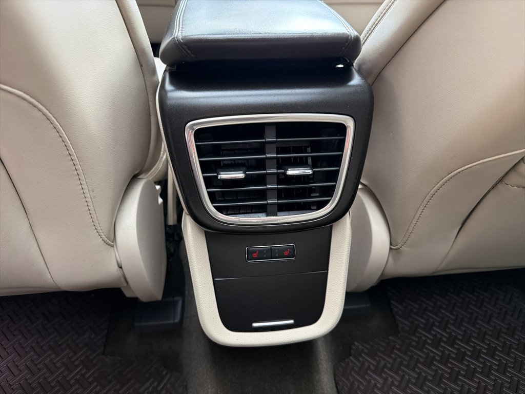Used 2016 Lincoln MKX Select w/ Select Plus Package AWD/4WD image 34