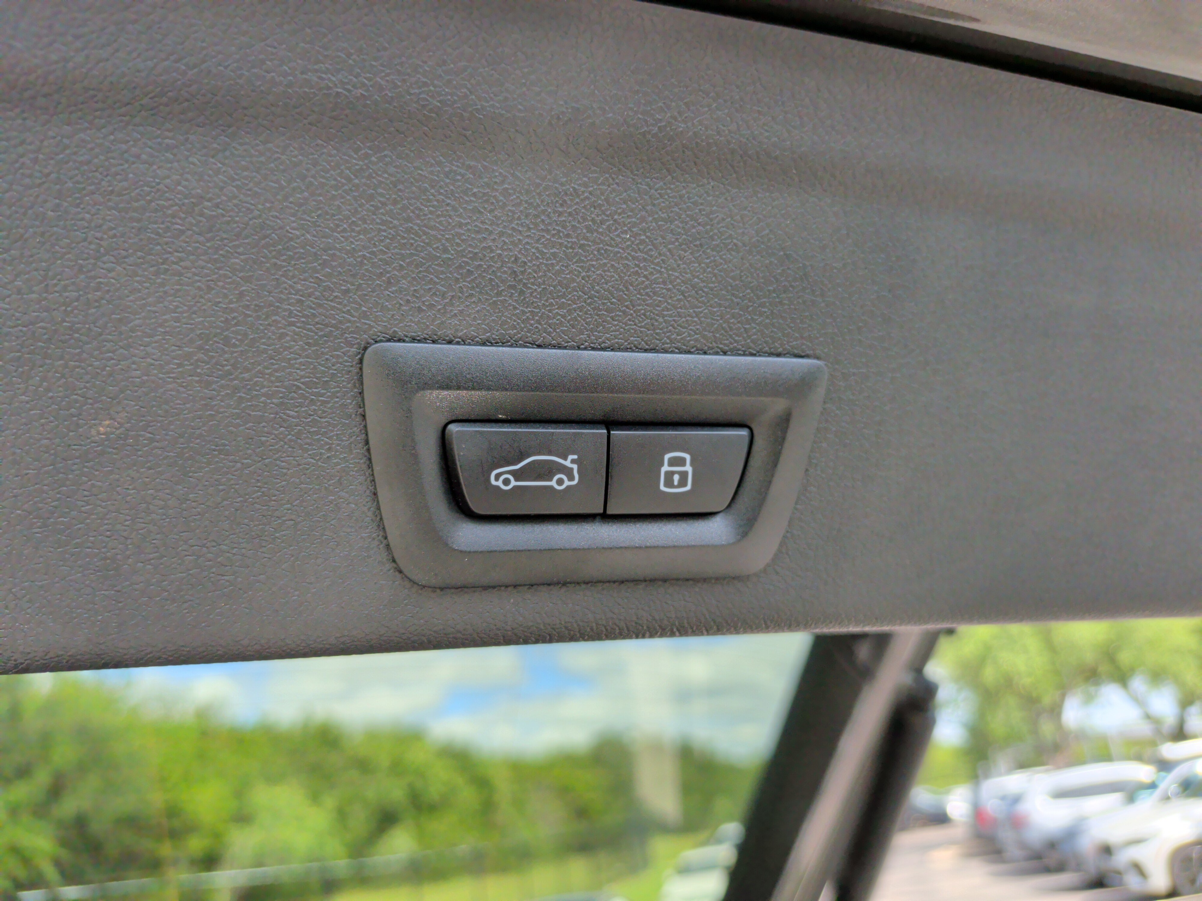Certified 2026 BMW X6 M60i AWD/4WD image 41