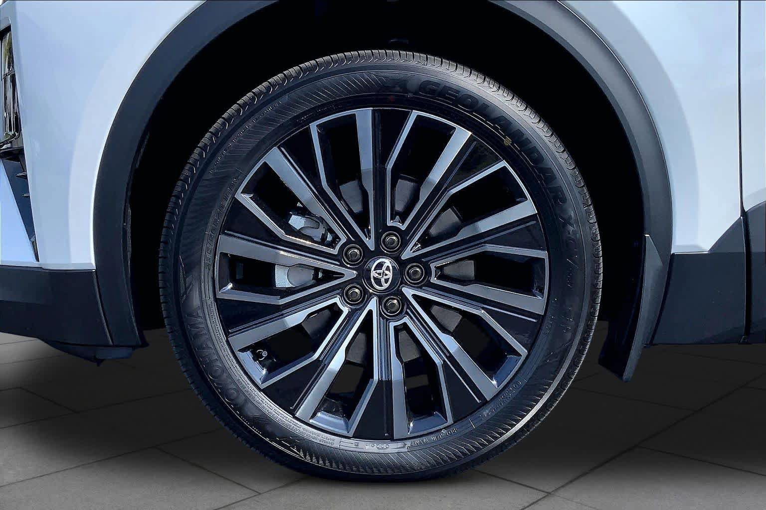 New 2026 Toyota C-HR AWD/4WD image 11