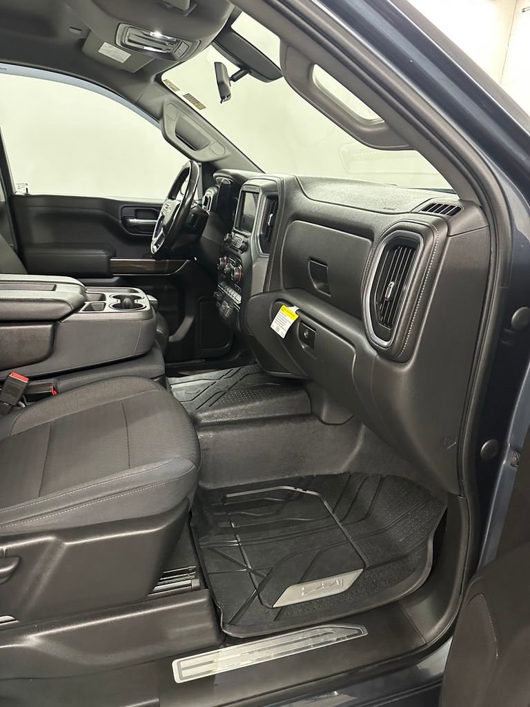 Used 2019 Chevrolet Silverado 1500 LT w/ All-Star Edition image 34