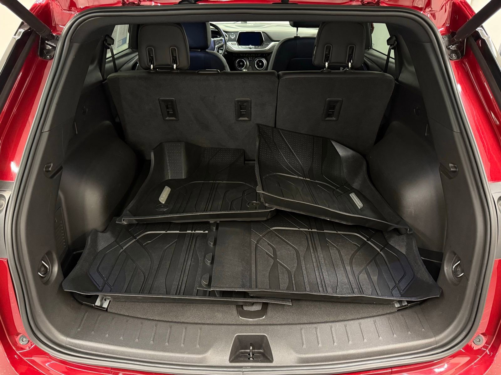 Used 2019 Chevrolet Blazer Premier w/ Driver Confidence II Package image 5