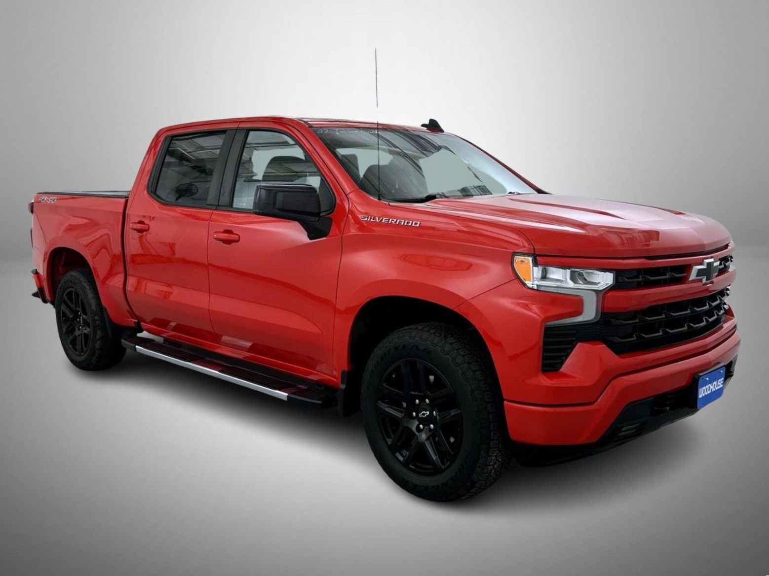 Used 2022 Chevrolet Silverado 1500 RST AWD/4WD image 3