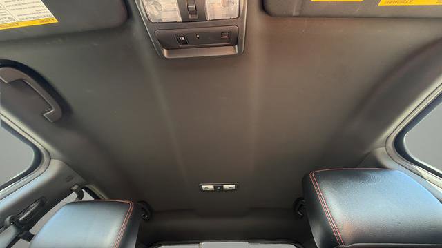 Used 2020 Nissan Titan PRO-4X w/ Pro-4x Convenience Package image 29