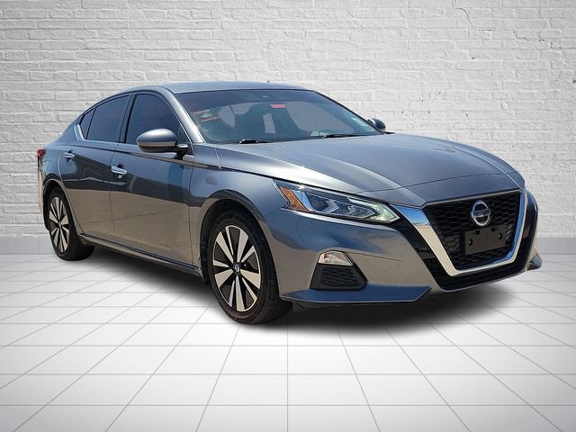 Used 2022 Nissan Altima 2.5 SV FWD image 6
