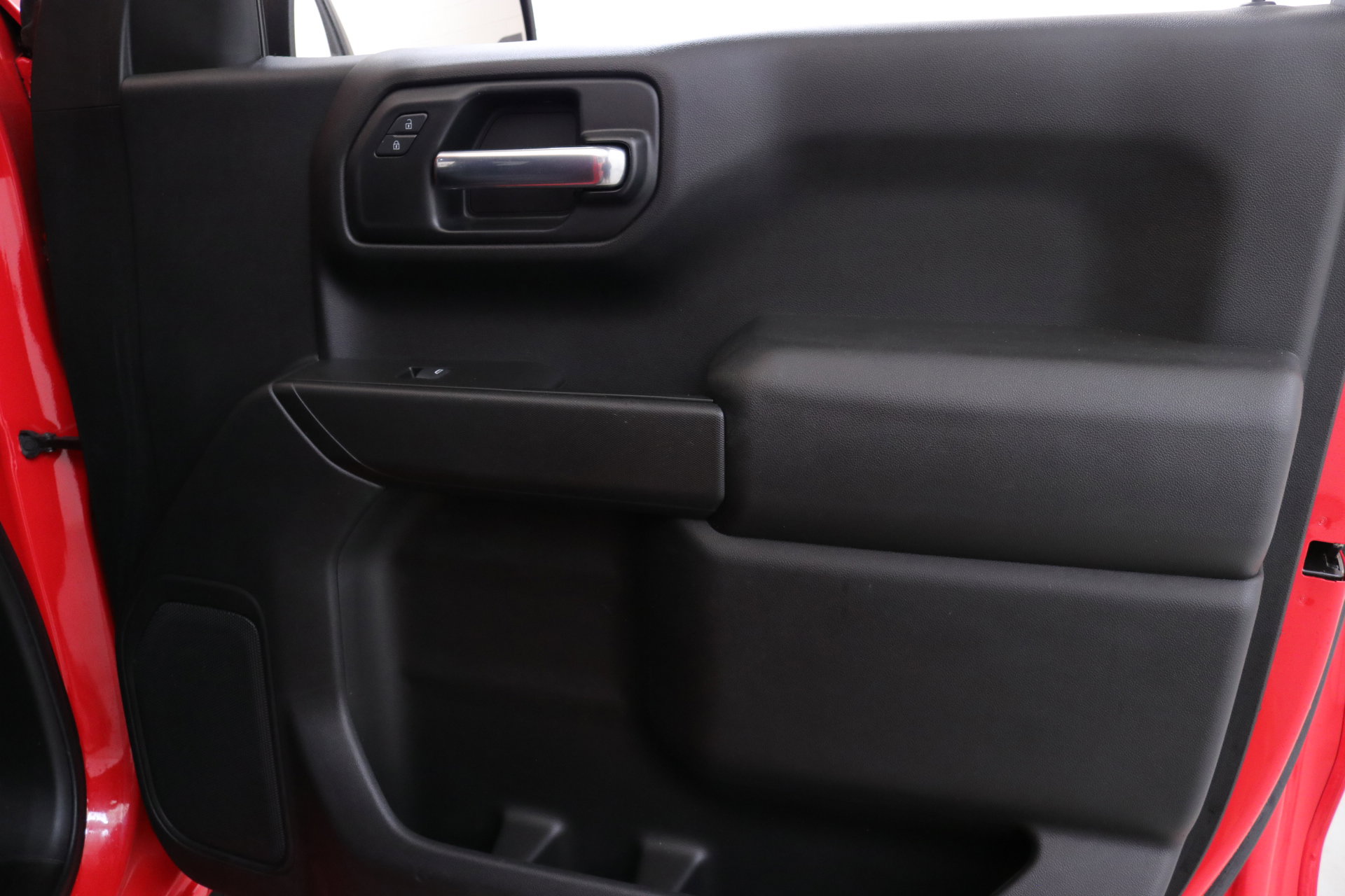 Used 2020 Chevrolet Silverado 1500 Custom Trail Boss w/ Custom Convenience Package image 28