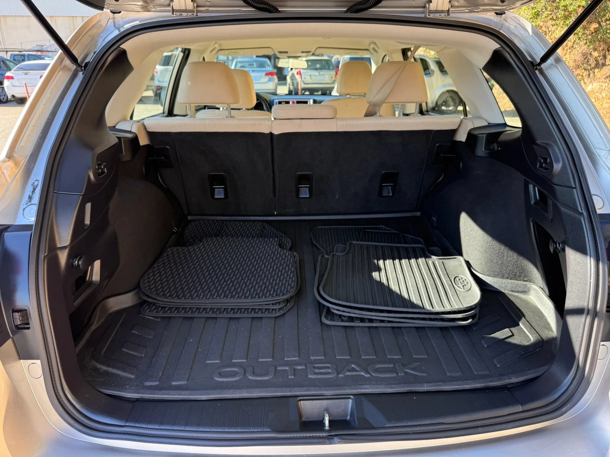 Used 2015 Subaru Outback 2.5i AWD/4WD image 17