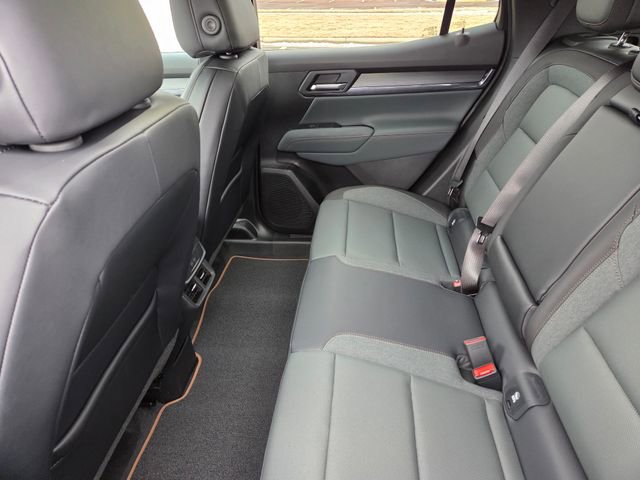 New 2026 GMC Terrain AT4 AWD/4WD image 37