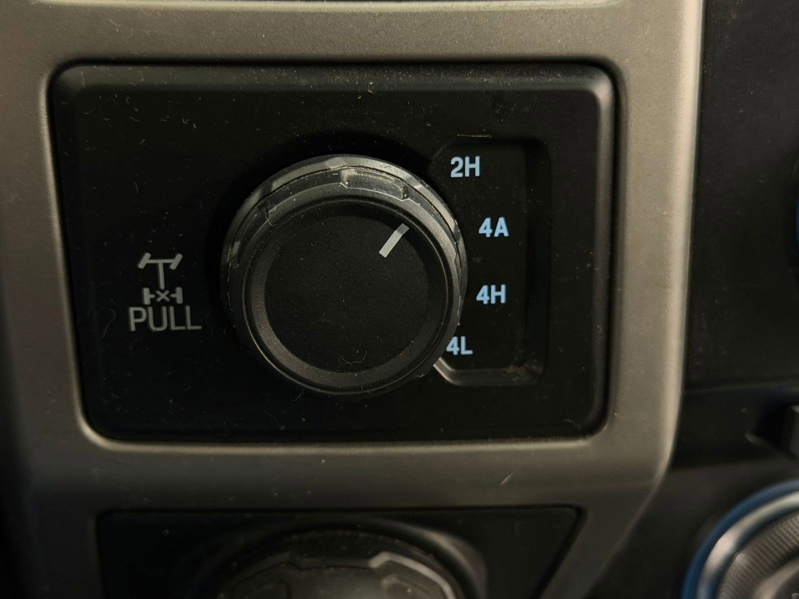 Used 2017 Ford F150 Lariat w/ Equipment Group 502A Luxury image 30