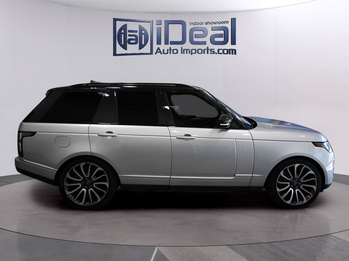 Used 2019 Land Rover Range Rover Supercharged AWD/4WD image 6