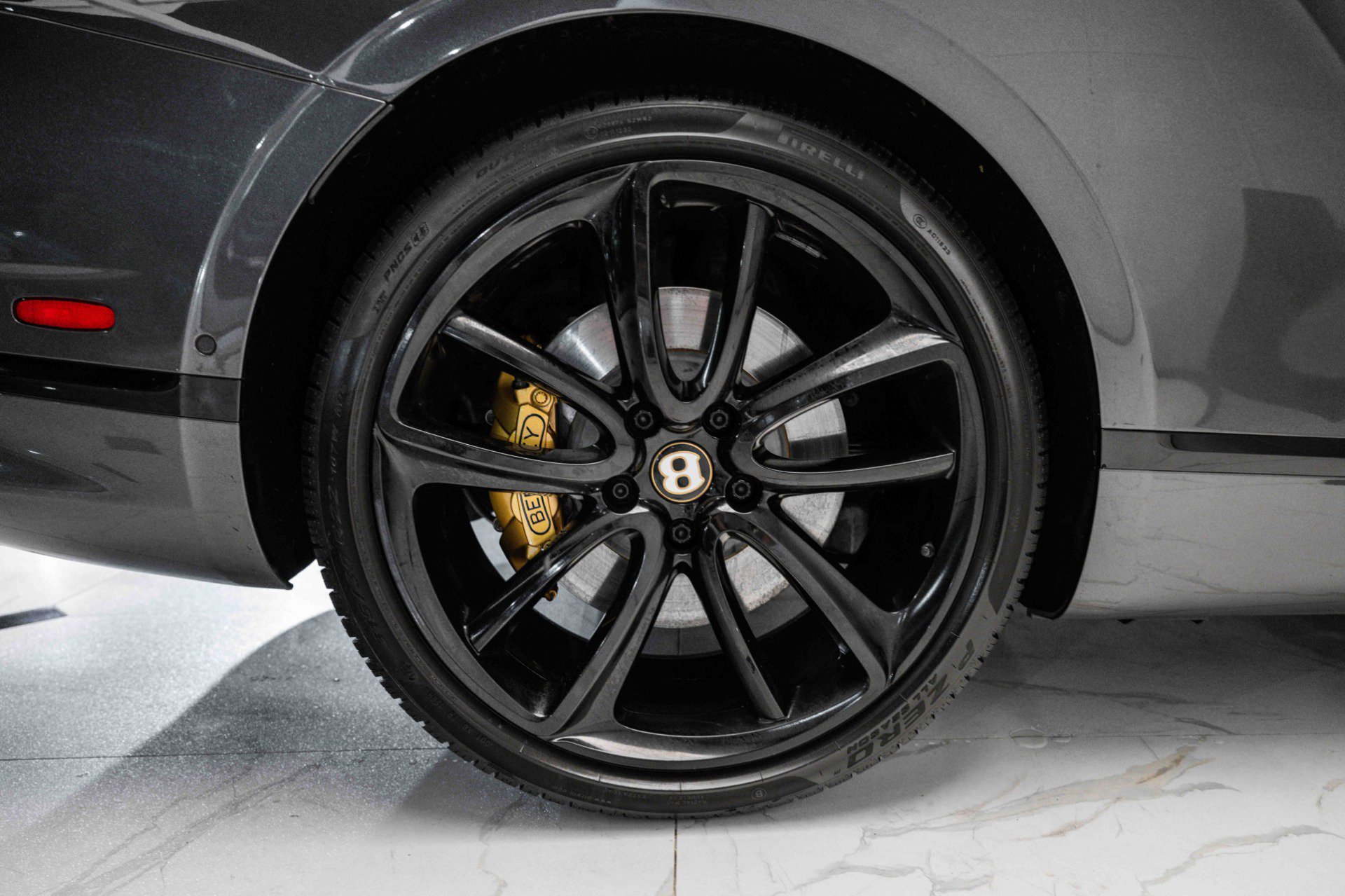 Used 2020 Bentley Continental GT image 40