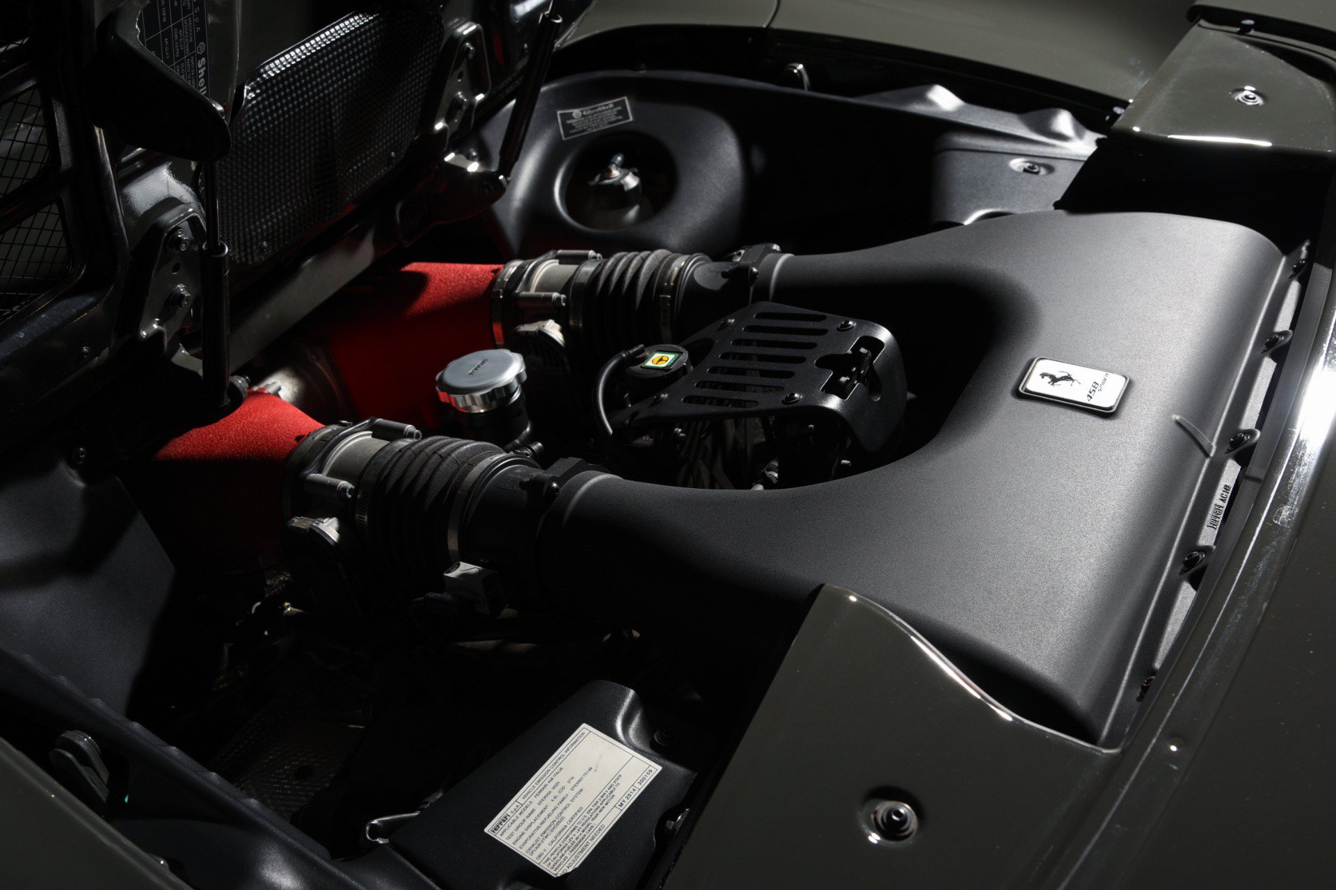 Used 2014 Ferrari 458 Spider RWD image 20