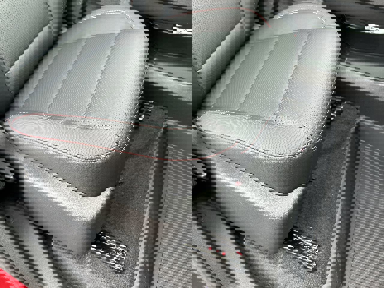 New 2026 Chevrolet Traverse Z71 w/ LPO, Floor Liner Package image 15