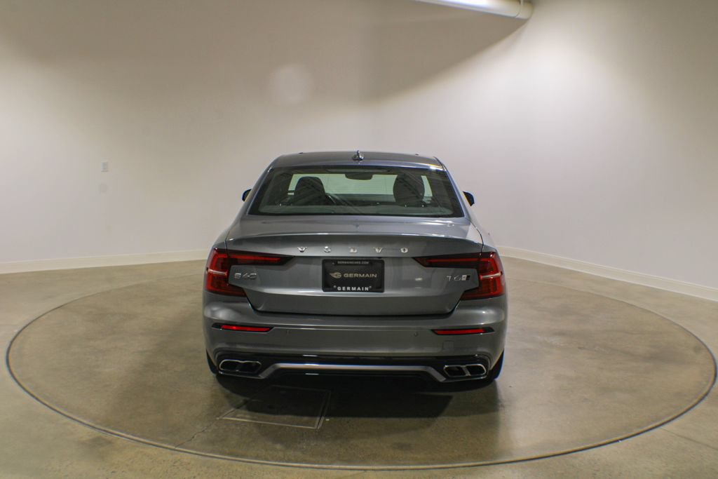Used 2019 Volvo S60 T6 R-Design AWD/4WD image 4