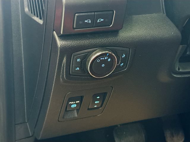 Used 2019 Ford F150 Lariat AWD/4WD image 11