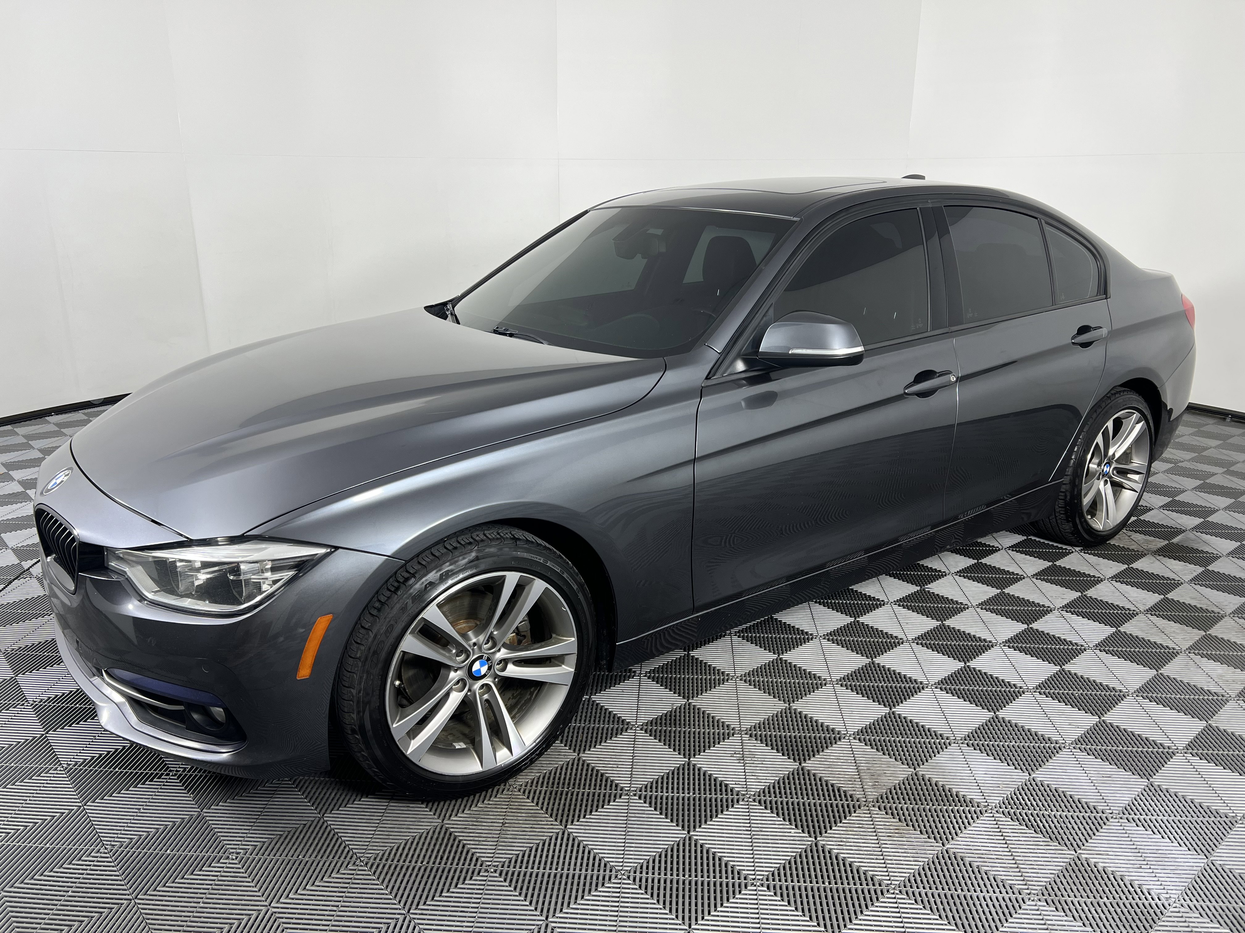 Used 2016 BMW 328i xDrive Sedan image 8