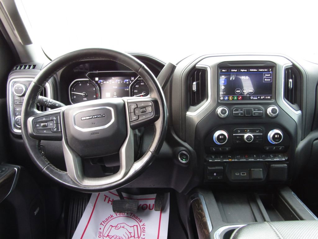 Used 2023 GMC Sierra 2500 Denali w/ Denali Black Diamond Edition image 5