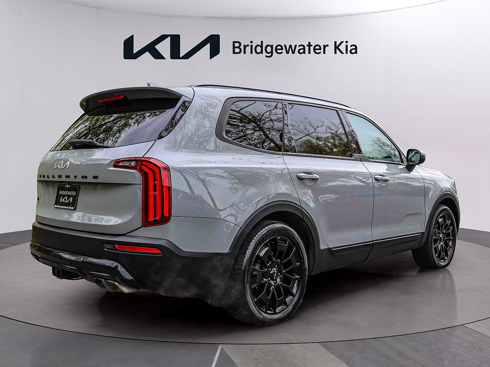 Certified 2022 Kia Telluride EX w/ EX Premium Package AWD/4WD image 6