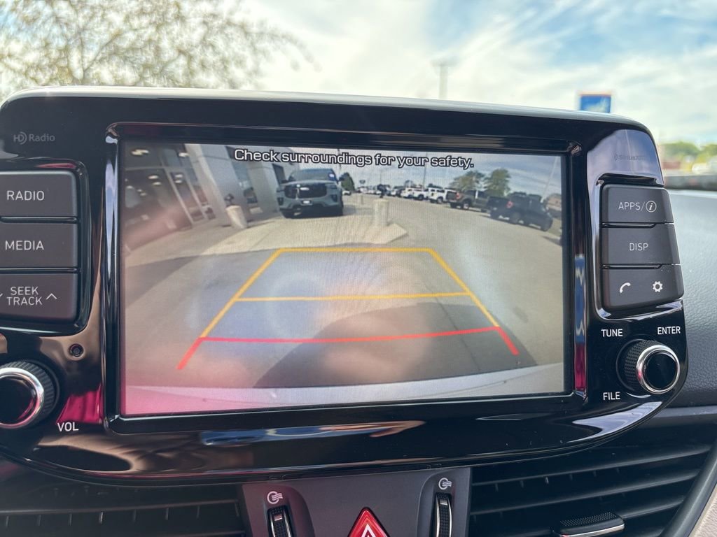 Used 2020 Hyundai Elantra GT image 23