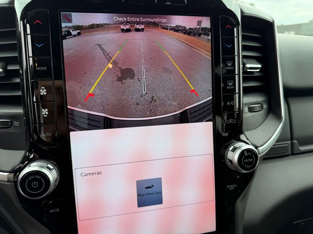 New 2026 RAM 2500 Big Horn AWD/4WD image 26