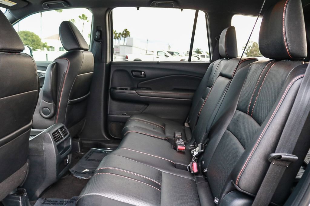 Used 2023 Honda Passport TrailSport image 19