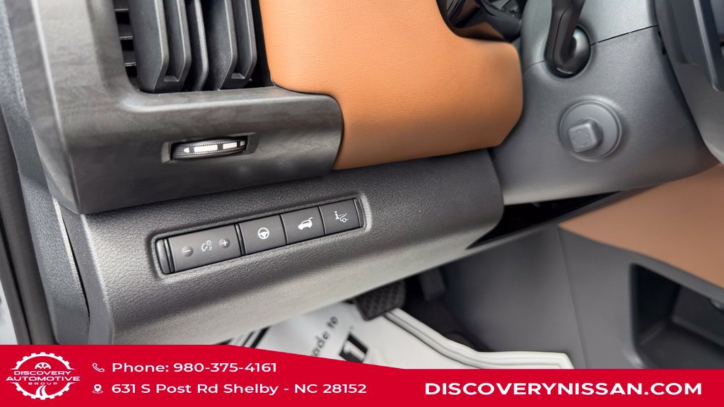 New 2026 Nissan Pathfinder Platinum AWD/4WD image 18
