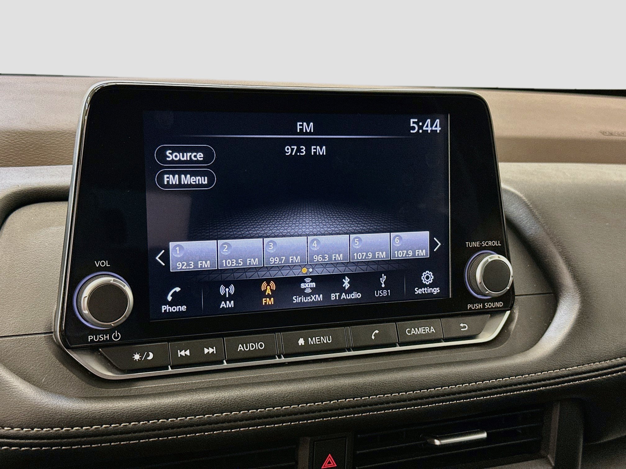 Used 2023 Nissan Rogue SV AWD/4WD image 21