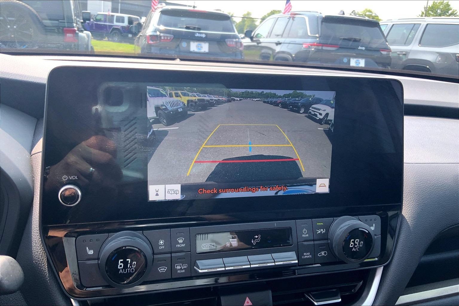Used 2024 Toyota Grand Highlander AWD image 28