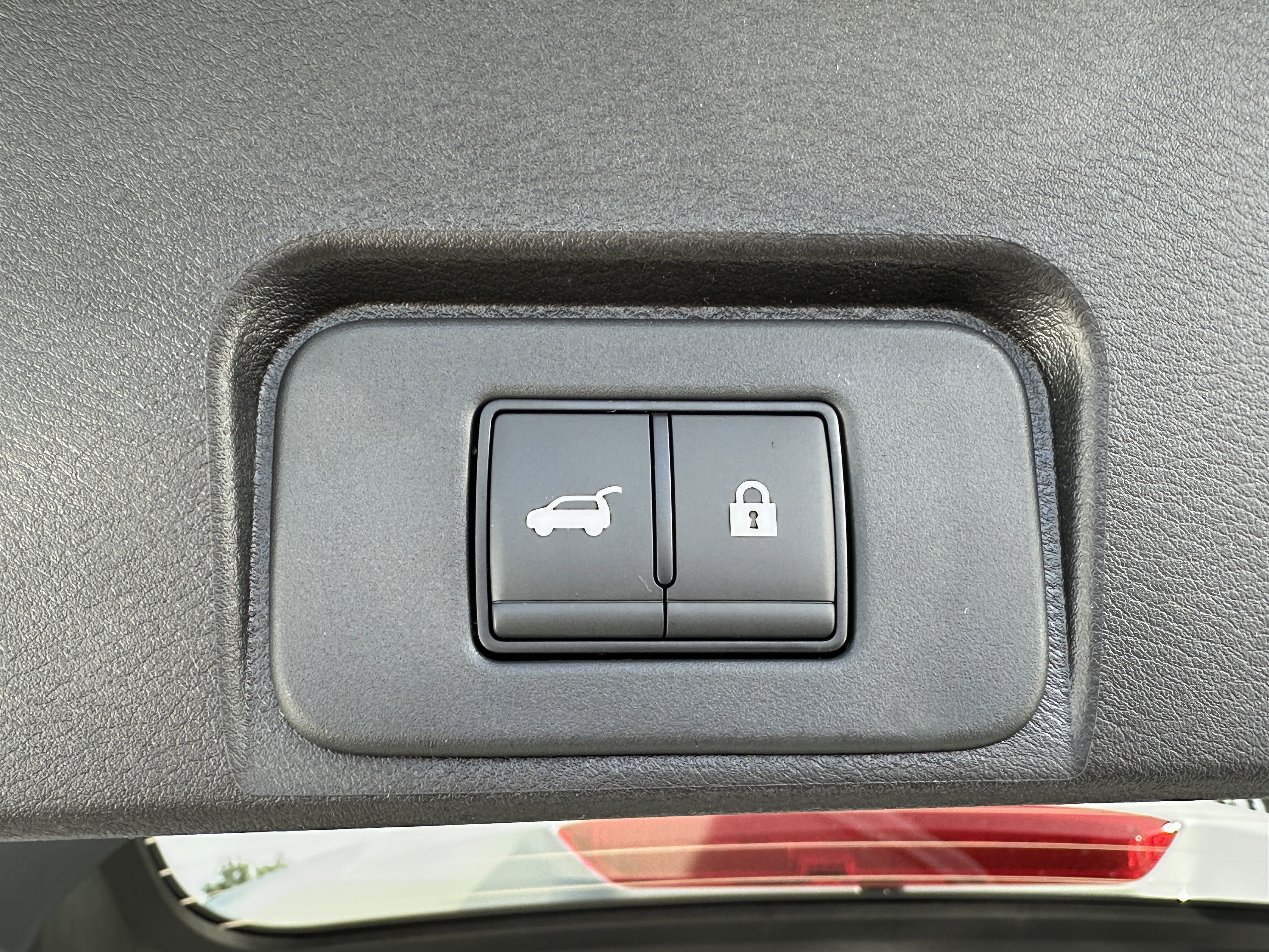 New 2026 Nissan Rogue SV AWD/4WD image 36