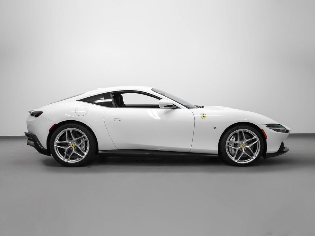 Certified 2023 Ferrari Roma image 4