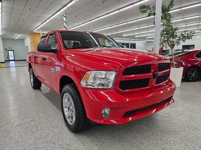 Used 2014 RAM 1500 Express image 3