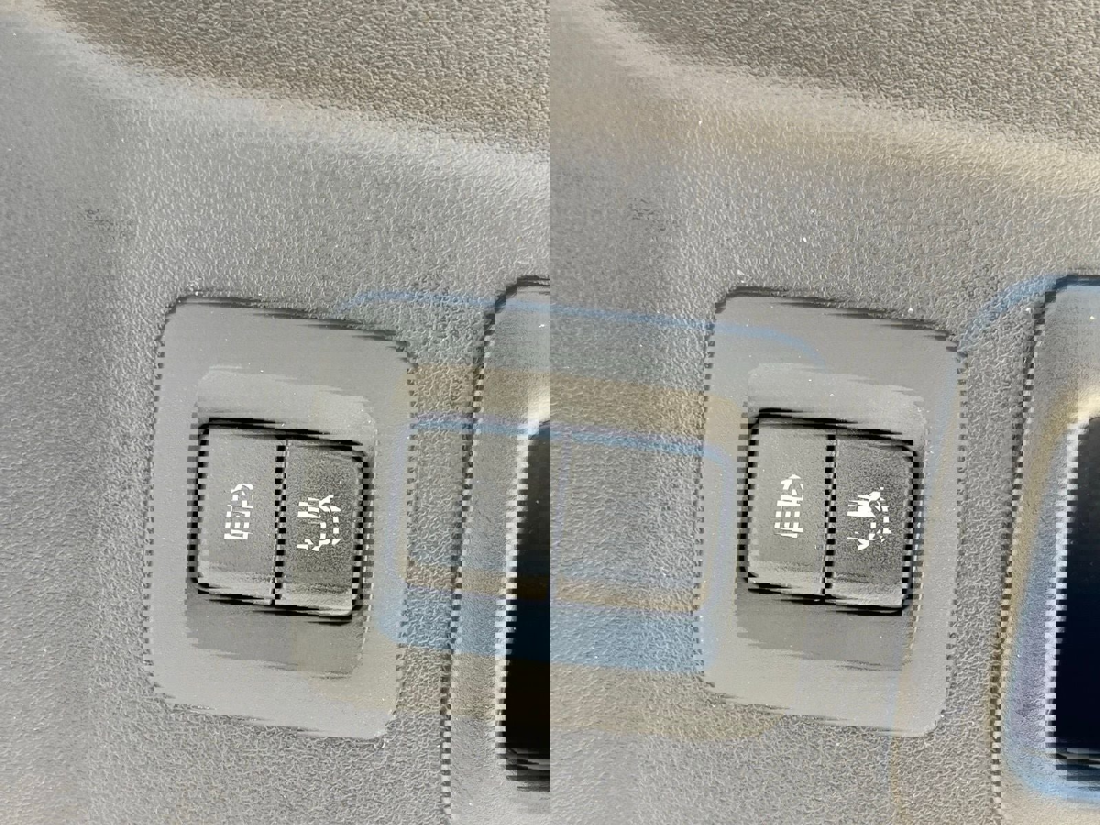 Used 2024 MAZDA CX-90 3.3 Turbo w/ Premium Package image 17