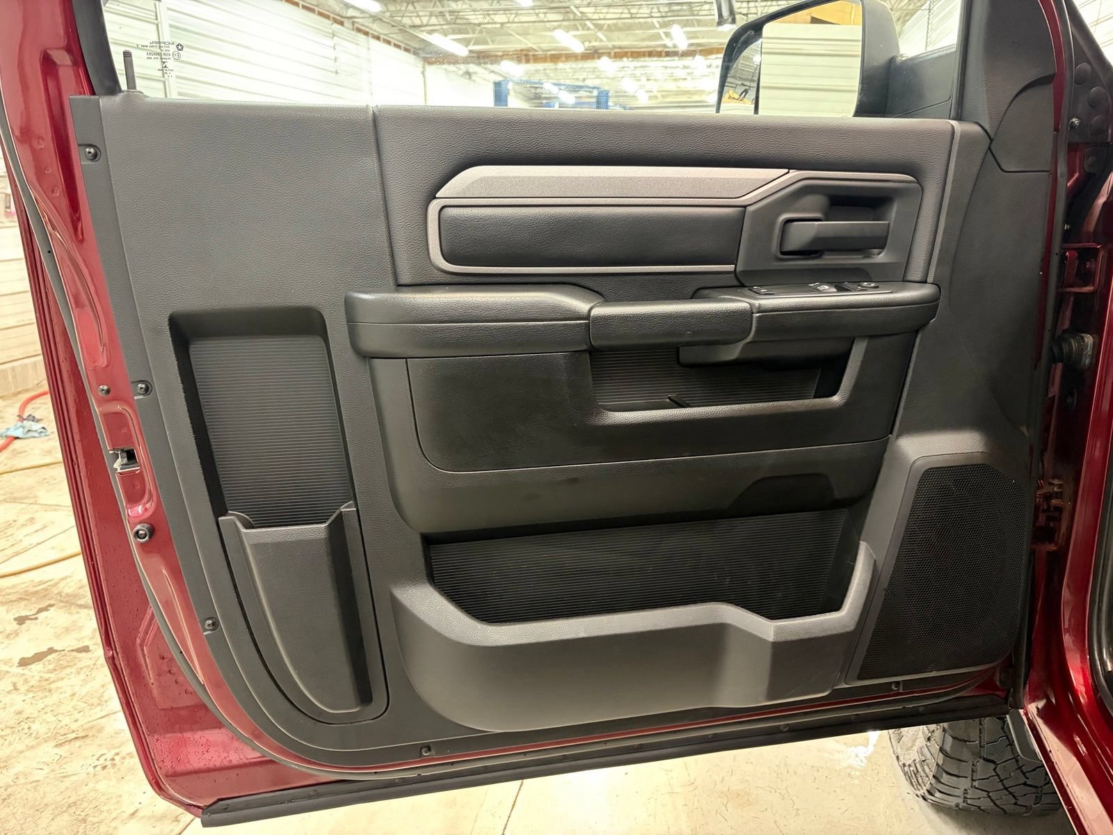 Used 2020 RAM 2500 Tradesman AWD/4WD image 9