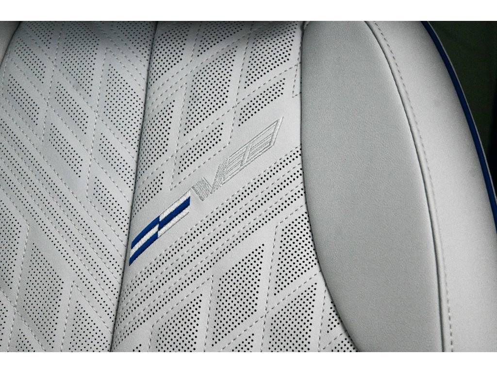 New 2026 Cadillac Optiq V w/ Carbon Fiber Package image 33