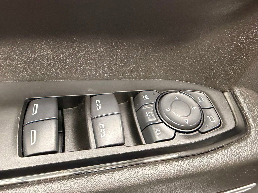 Used 2024 GMC Sierra 3500 AT4 w/ AT4 Premium Plus Package image 28