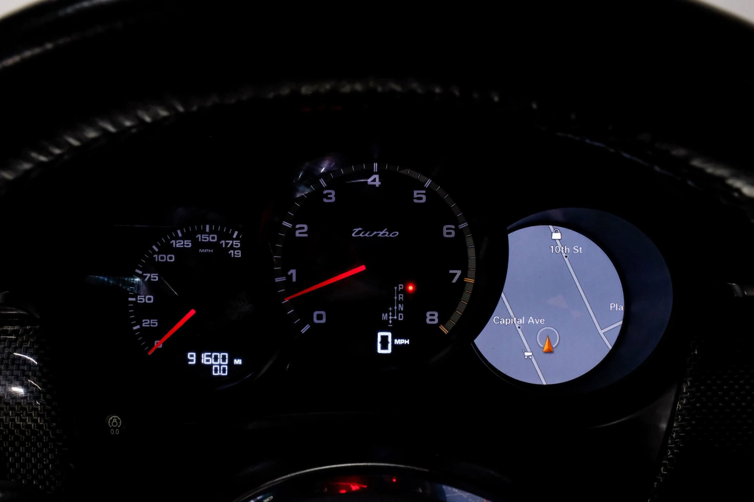 Used 2017 Porsche Macan Turbo image 23