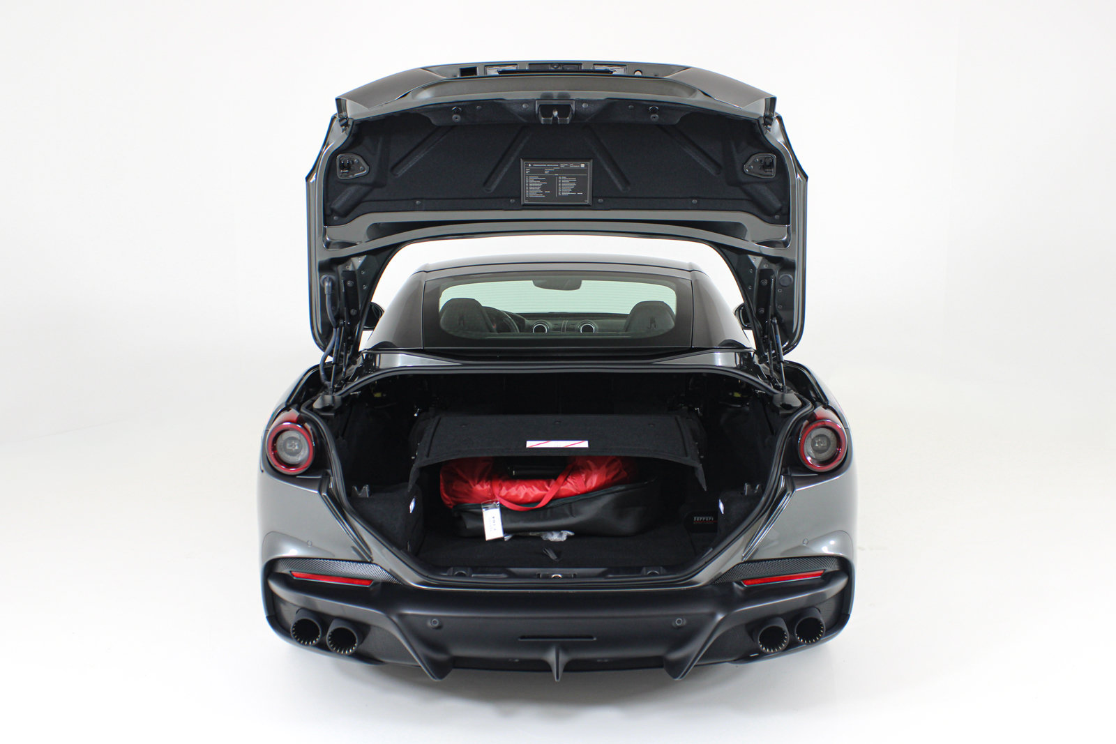 Certified 2023 Ferrari Portofino M RWD image 64